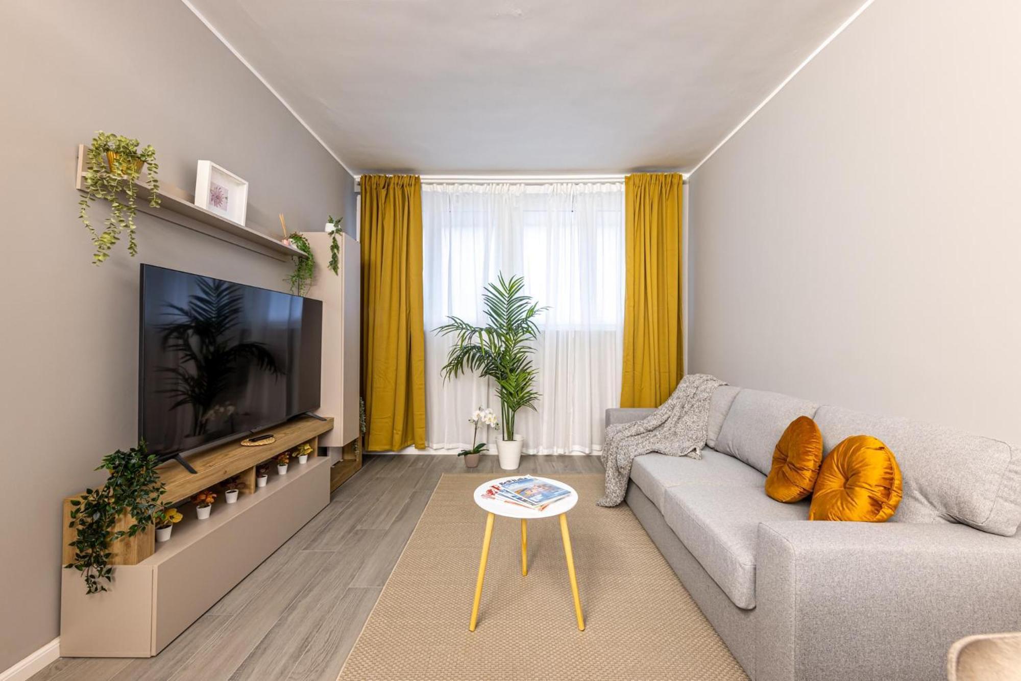 Lovely - 15min Duomo, Appartement